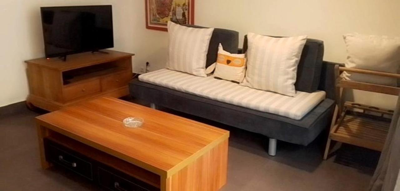 Hotel La Villette Antananarivo Ngoại thất bức ảnh