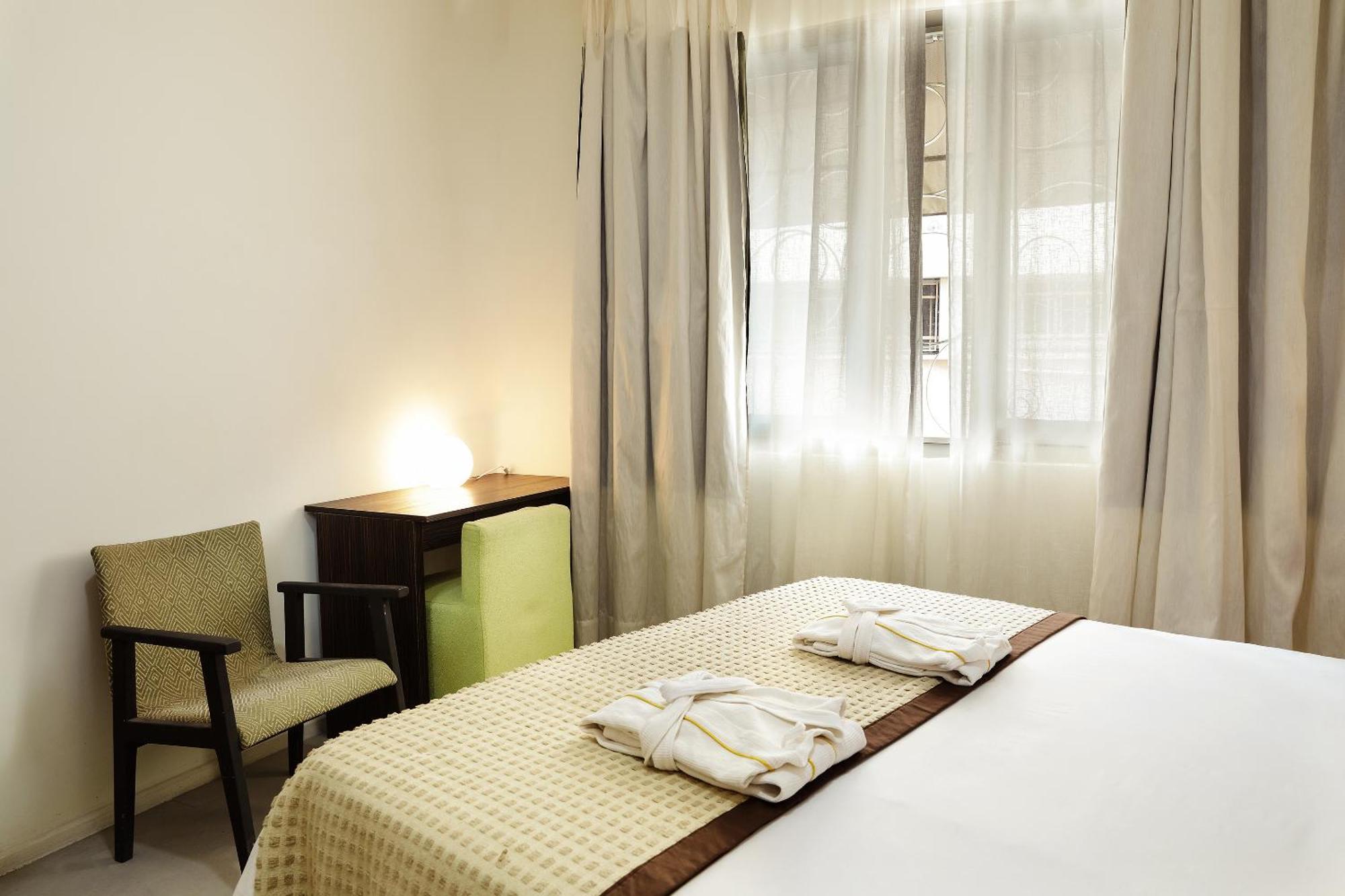 Hotel La Villette Antananarivo Ngoại thất bức ảnh