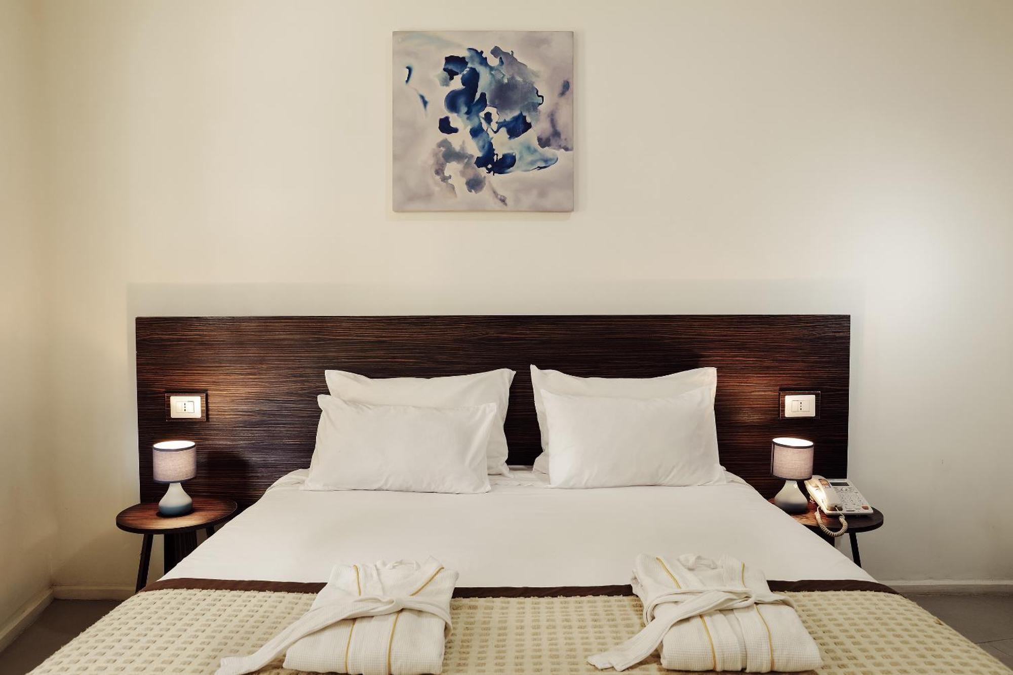 Hotel La Villette Antananarivo Ngoại thất bức ảnh
