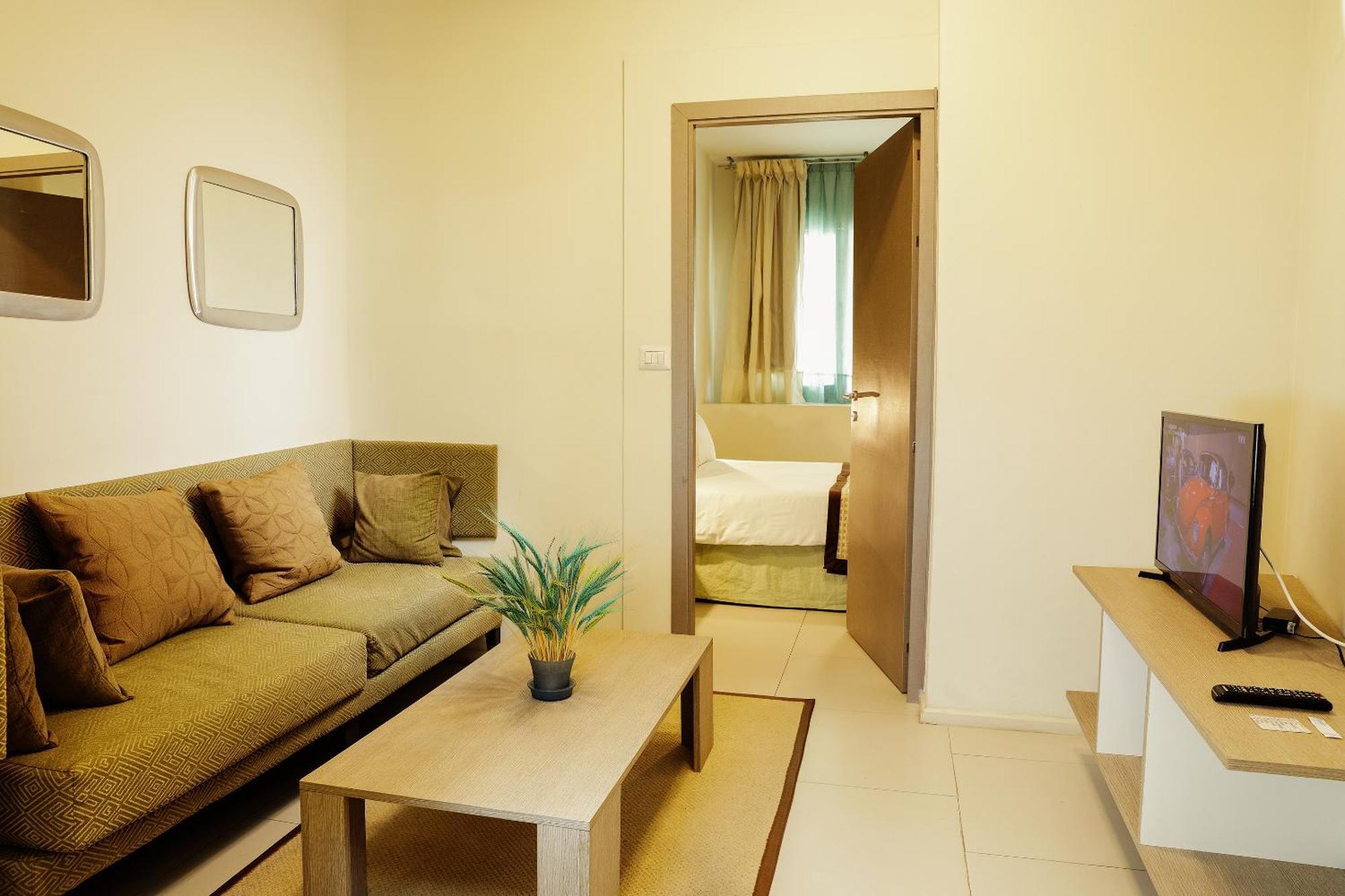 Hotel La Villette Antananarivo Ngoại thất bức ảnh