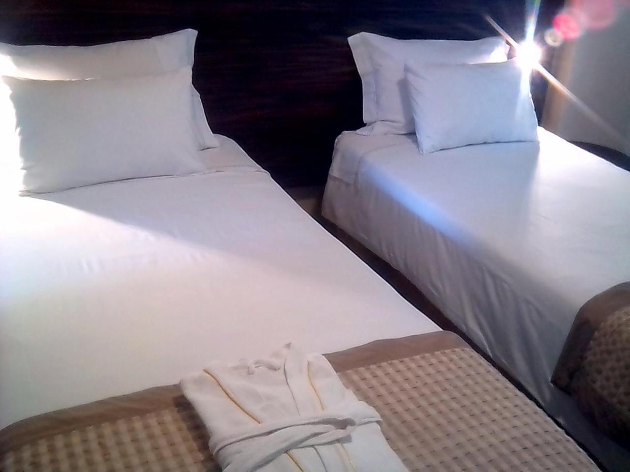 Hotel La Villette Antananarivo Ngoại thất bức ảnh